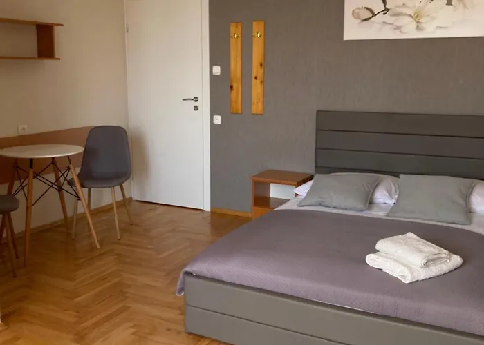 Juhu Homestay szállás