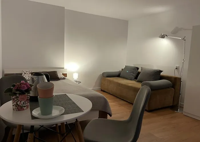 Juhu Homestay szállás *